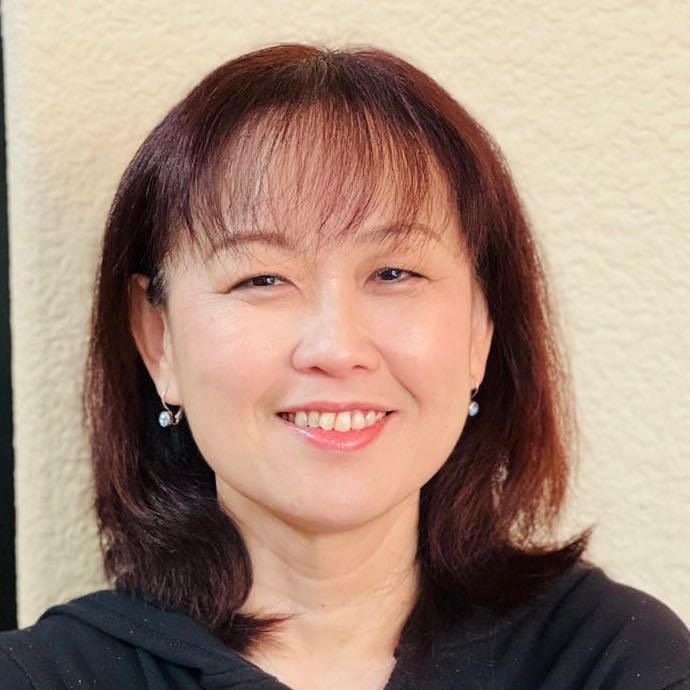 Helen Chia