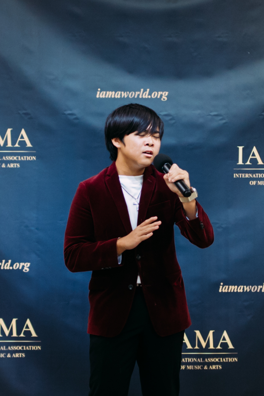 Young vocalist presenting a competition performance